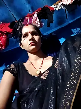 Snapshot of Jooli_xx chatting on October 2, 2025, 4:58 pm Jooli xx online show from October 2, 2025, 4:58 pm