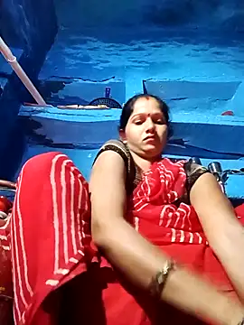 Snapshot of Jooli_xx chatting on October 5, 2025, 12:09 am Jooli xx online show from October 5, 2025, 12:09 am