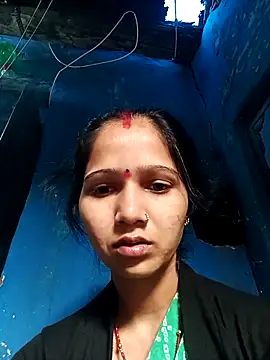 Snapshot of Jooli_xx chatting on October 9, 2025, 1:36 am Jooli xx online show from October 9, 2025, 1:36 am