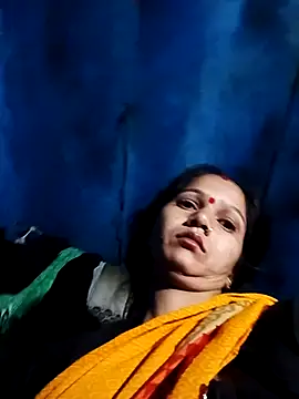 Snapshot of Jooli_xx chatting on October 9, 2025, 11:58 pm Jooli xx online show from October 9, 2025, 11:58 pm