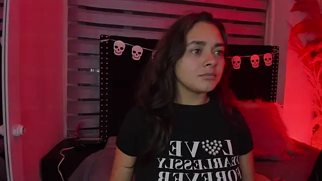 ambar 69  online show from October 25, 2025, 4:42 am