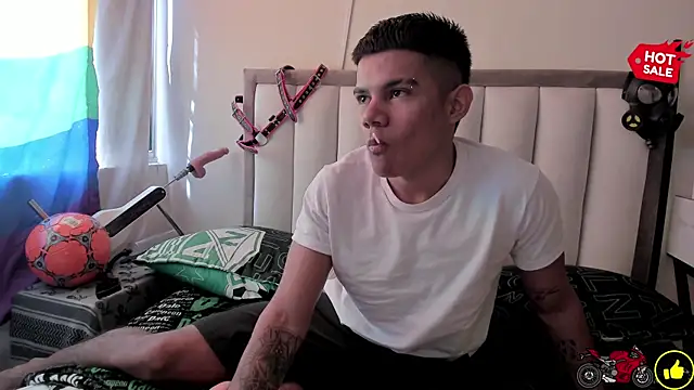 Jack castell online show from October 15, 2025, 2:39 pm