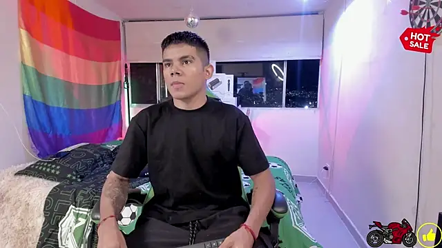 Jack castell online show from November 23, 2025, 11:37 pm