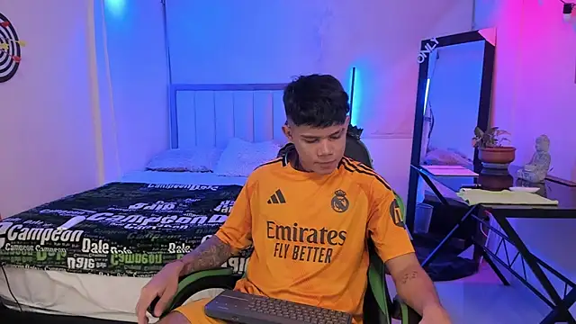 Snapshot of Jack_castell chatting on March 3, 2026, 11:05 am Jack castell online show from March 3, 2026, 11:05 am