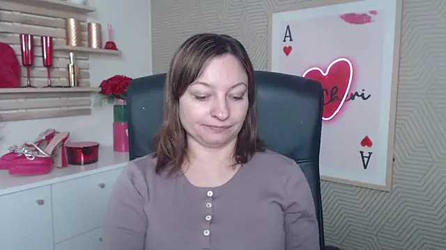 angelaSamt online show from February 16, 2026, 6:53 am