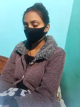 posewith online show from February 2, 2026, 7:23 pm