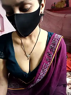 posewith online show from February 24, 2026, 7:28 am