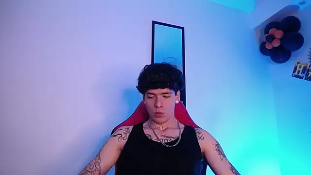 Snapshot of Anhonymus_ chatting on October 26, 2025, 3:56 am Anhonymus online show from October 26, 2025, 3:56 am