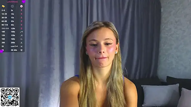 NaughtySeraphine online show from October 31, 2025, 6:03 am