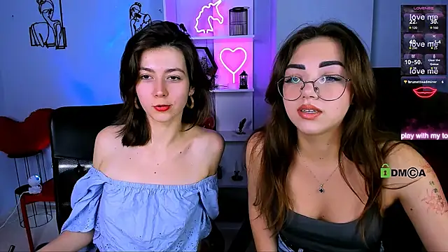 kitniss dreamy online show from December 1, 2025, 1:38 pm