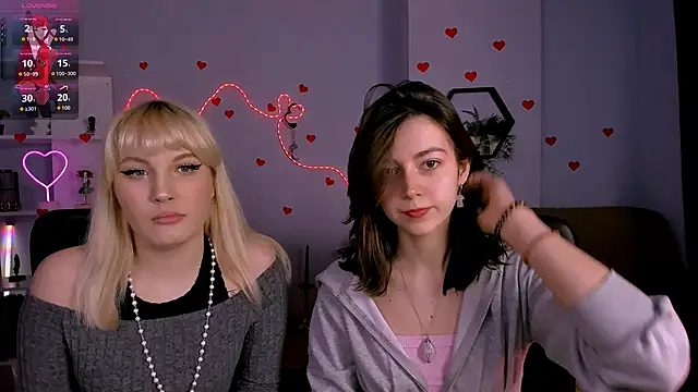 kitniss dreamy online show from March 11, 2026, 8:04 pm