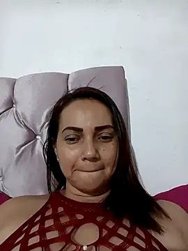 Snapshot of Amanda39 chatting on October 22, 2025, 1:33 pm Amanda39 online show from October 22, 2025, 1:33 pm