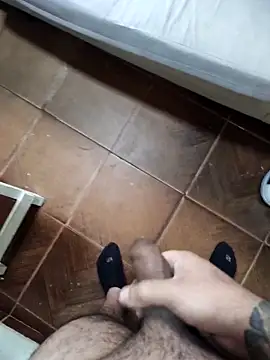 Snapshot of rorope chatting on October 29, 2025, 1:35 pm rorope online show from October 29, 2025, 1:35 pm