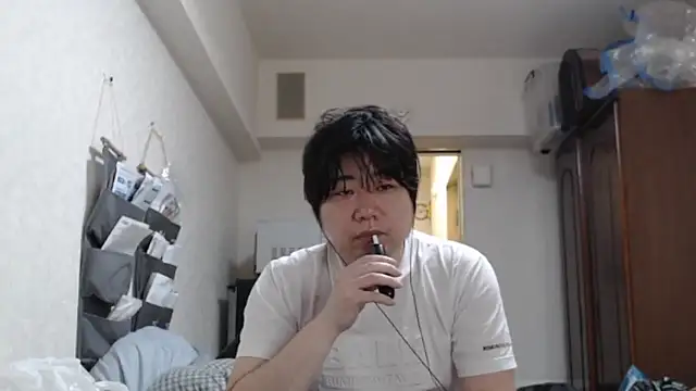 raterate555 online show from April 3, 2026, 3:26 am