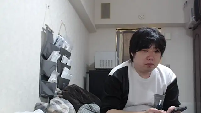 raterate555 online show from April 11, 2026, 3:00 am