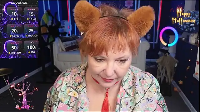 Snapshot of Kira_Kenett chatting on October 30, 2025, 12:50 pm Kira Kenett online show from October 30, 2025, 12:50 pm