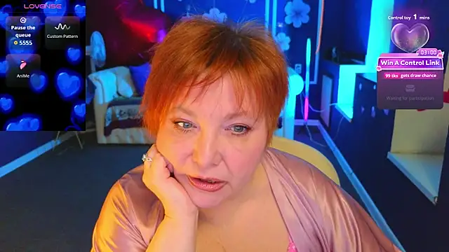 Kira Kenett online show from March 16, 2026, 8:35 pm