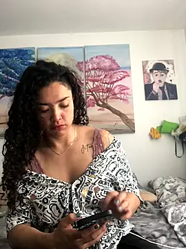 Snapshot of Paris_11 chatting on November 28, 2025, 2:53 pm Paris 11 online show from November 28, 2025, 2:53 pm