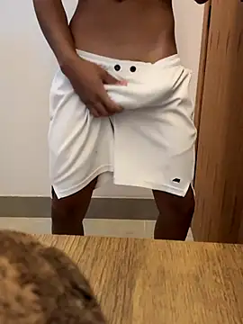 oconnnel online show from November 30, 2025, 3:27 pm