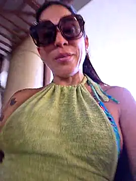 sexy7883 online show from December 2, 2025, 9:47 am