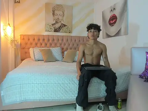 jex chang  online show from October 15, 2025, 3:06 am