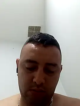 angelitocalientico online show from October 31, 2025, 11:22 am