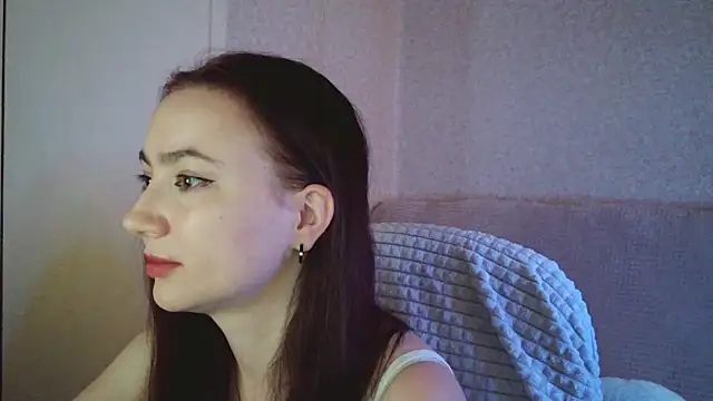 Micky Wood online show from September 10, 2025, 1:33 pm