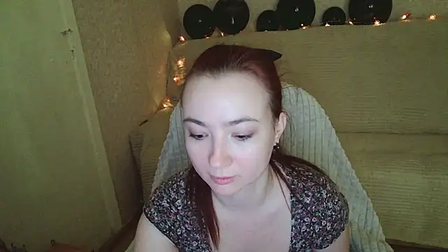 Micky Wood online show from December 2, 2025, 2:12 pm