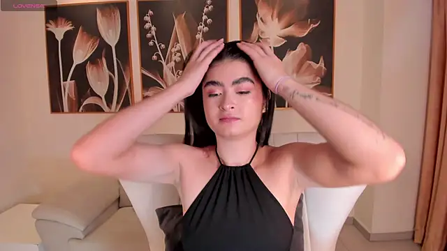 LucyWeiss  online show from November 9, 2025, 6:50 pm