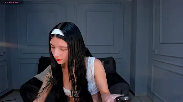 Snapshot of LaurentConnor chatting on October 31, 2025, 3:29 am LaurentConnor online show from October 31, 2025, 3:29 am