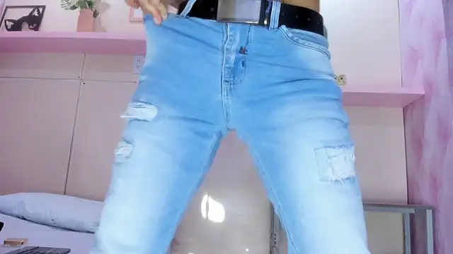 Snapshot of EthanGrey chatting on February 12, 2026, 11:16 am EthanGrey online show from February 12, 2026, 11:16 am