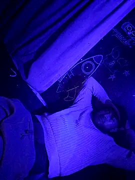 johnboones10 online show from December 21, 2025, 7:26 am