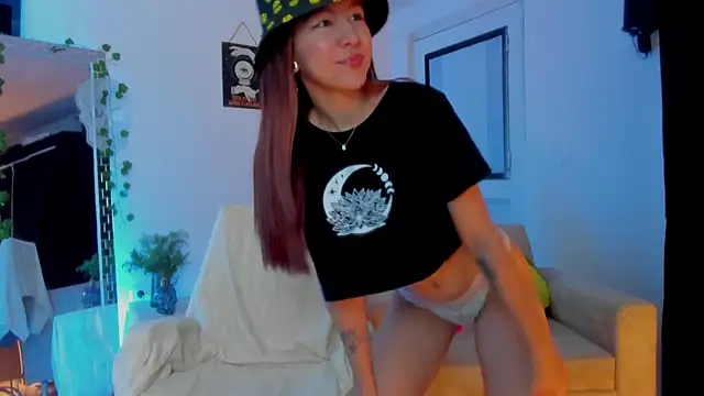 Snapshot of Genesiissss chatting on February 18, 2026, 1:45 am Genesiissss online show from February 18, 2026, 1:45 am