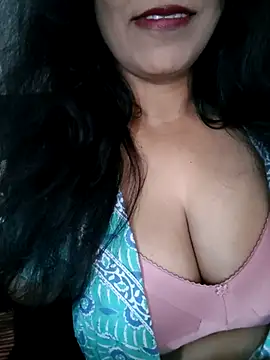 Snapshot of Deepa_Sharma143 chatting on March 9, 2026, 2:04 am Deepa Sharma143 online show from March 9, 2026, 2:04 am