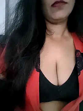 Snapshot of Deepa_Sharma143 chatting on March 17, 2026, 2:05 am Deepa Sharma143 online show from March 17, 2026, 2:05 am