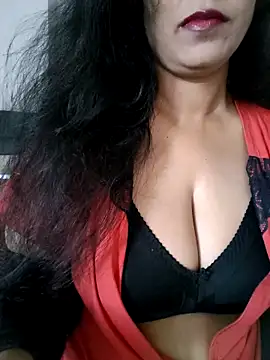 Snapshot of Deepa_Sharma143 chatting on March 27, 2026, 1:33 am Deepa Sharma143 online show from March 27, 2026, 1:33 am