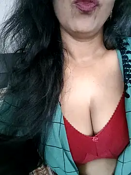 Snapshot of Deepa_Sharma143 chatting on March 28, 2026, 1:49 am Deepa Sharma143 online show from March 28, 2026, 1:49 am