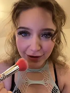 GermanCocoo online show from September 17, 2025, 8:32 pm