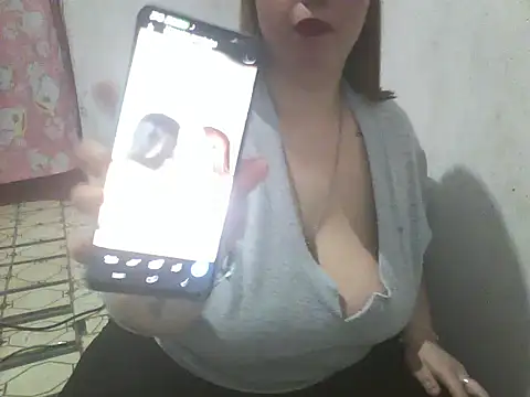 bellita13 online show from September 13, 2025, 10:15 am