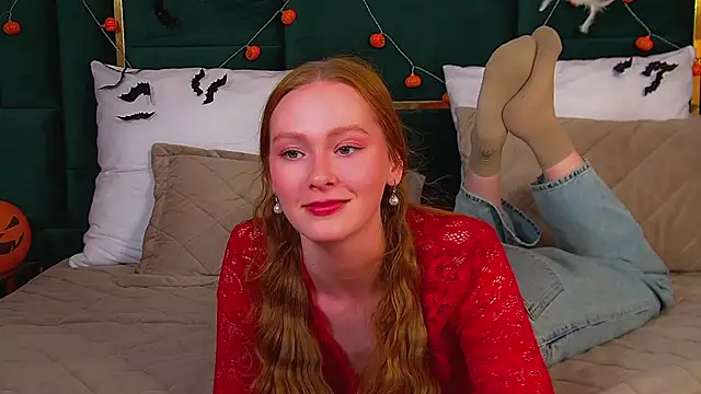 Snapshot of AgataFoxley chatting on November 2, 2025, 6:16 am AgataFoxley online show from November 2, 2025, 6:16 am