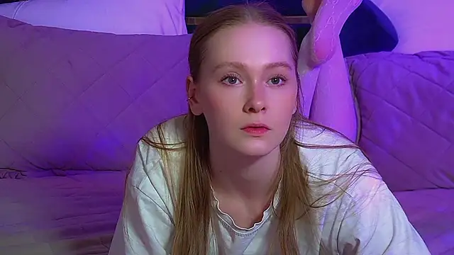 AgataFoxley online show from February 20, 2026, 6:41 pm