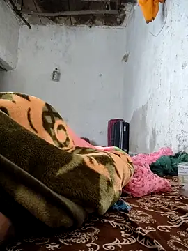 Snapshot of Hot_lali_555 chatting on November 11, 2025, 4:40 pm Hot lali 555 online show from November 11, 2025, 4:40 pm