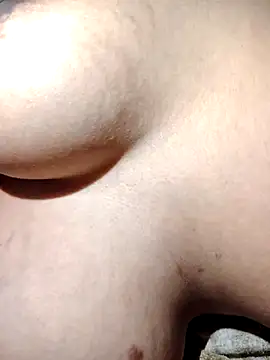 Hot lali 555 online show from April 26, 2026, 10:29 pm