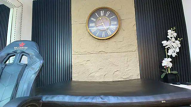 Snapshot of Lean_Portman chatting on June 2, 2026, 1:46 pm Lean Portman online show from June 2, 2026, 1:46 pm