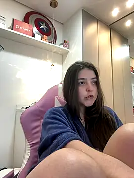 Snapshot of Floravip chatting on November 10, 2025, 11:26 pm Floravip online show from November 10, 2025, 11:26 pm