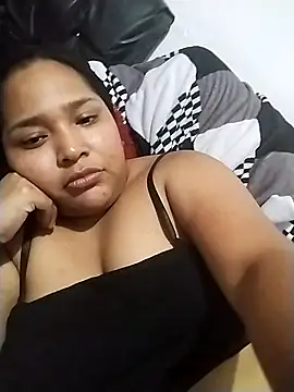 Snapshot of Angelly_ricura chatting on November 23, 2025, 1:49 am Angelly ricura online show from November 23, 2025, 1:49 am