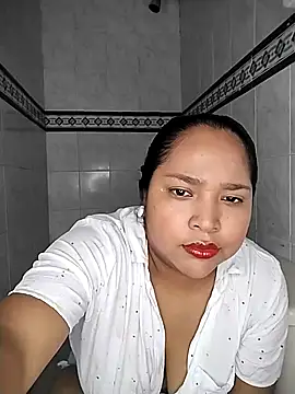 Snapshot of Angelly_ricura chatting on December 18, 2025, 3:07 pm Angelly ricura online show from December 18, 2025, 3:07 pm