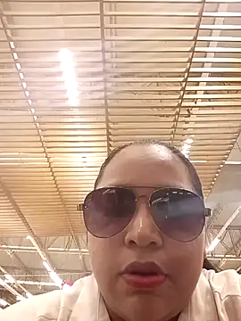 Snapshot of Angelly_ricura chatting on May 31, 2026, 9:05 pm Angelly ricura online show from May 31, 2026, 9:05 pm