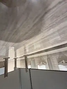 winter0cold  online show from November 8, 2025, 6:57 am