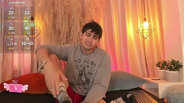 Snapshot of arion_sherwind chatting on September 22, 2025, 7:16 pm arion sherwind online show from September 22, 2025, 7:16 pm